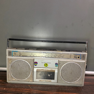 Grundig Radyo- Kaset çalar