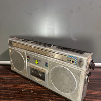 Grundig Radyo- Kaset çalar