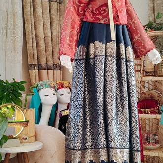 Hanbok Model 1