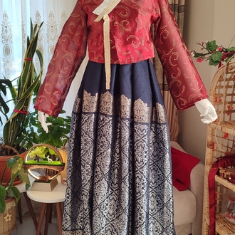 Hanbok Model 1