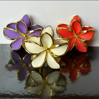 Siyah Lotus Toka