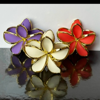 Yeşil Lotus Toka