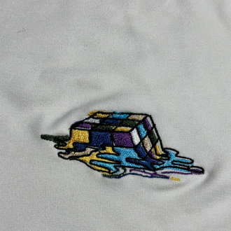 Zeka Drip Nakış İşlemeli Siyah Yaka Polo T-shirt