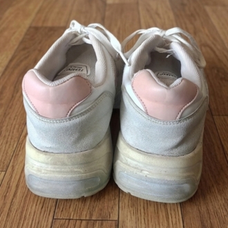 Beyaz Pembe Detaylı Chunky Sneaker