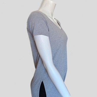Zara Yan Kesikli Salaş Yaka T-shirt