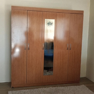 5 Kapılı Büyük Elbise Dolabı