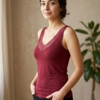 Dantel Detaylı Bordo Bluz/Atlet