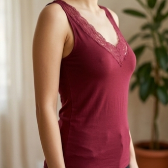 Dantel Detaylı Bordo Bluz/Atlet