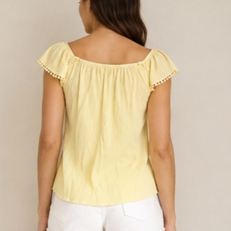 Kare Yaka Mini Ponpon Detaylı Bluz