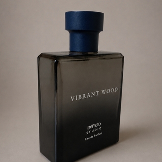 Defacto Vibrant Wood Parfum Şişesi
