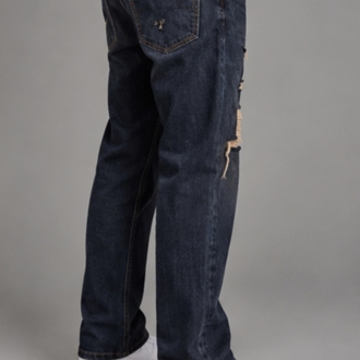 Rahat Kesim Yırtık Denim Jean 