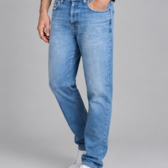Açık Mavi Rahat Kesim Denim Jean 