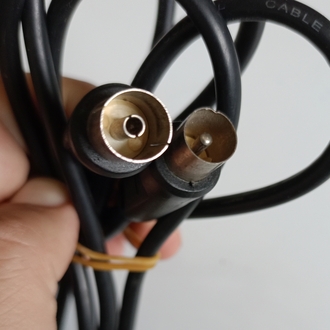 Koaksiyel TV anten kablosu (RF kablo)