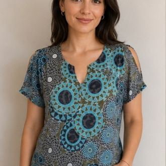 Omuz Dekokteli V yaka T-shirt/Bluz