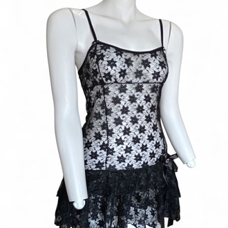 Siyah İşlemeli Gotik Strappy Mini Gecelik