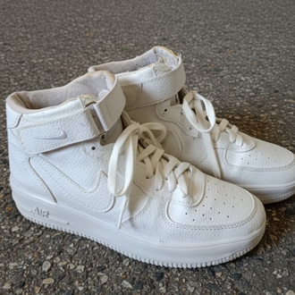 Nike Air Force 1 '07 Mid Triple White