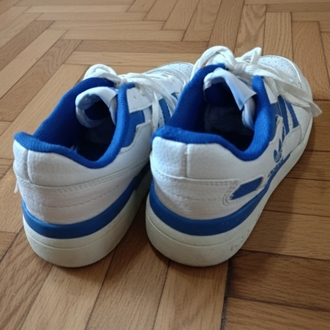 Adidas Forum Low Sneakers