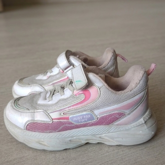 Pembe ve Beyaz Renk Sneaker Ayakkabı