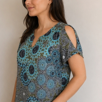 Omuz Dekokteli V yaka T-shirt/Bluz