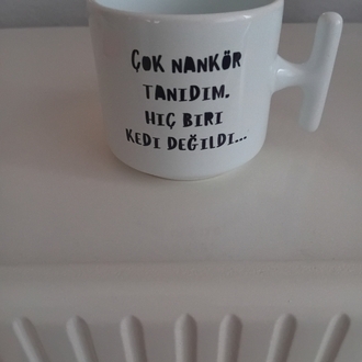 Kedi Figürlü T Kupa