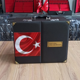 109'ADETLİ ŞİFRE KİLİTLİ TÜRK BAYRAKLI ÖZEL İSİMLİ TESBİH KOLEKSİYON ÇANTASI