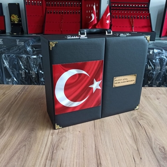 109'ADETLİ ŞİFRE KİLİTLİ TÜRK BAYRAKLI ÖZEL İSİMLİ TESBİH KOLEKSİYON ÇANTASI