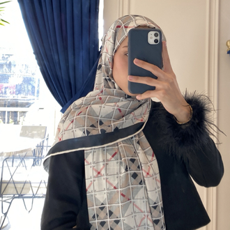 Üst Kalite Burbery Yün Şal 
