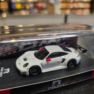 Star Race 1:64 Porsche 911 GT3 R Black White Edition