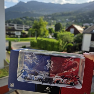 ModernArt PORSCHE RWB 964 - Blue & Red Dragon