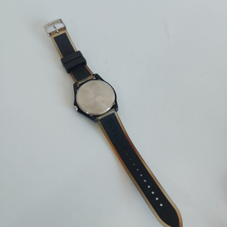 Çok Temiz Orijinal Armani Exchange Erkek Saat • kordon çevresi(en uç delikte)20cm •