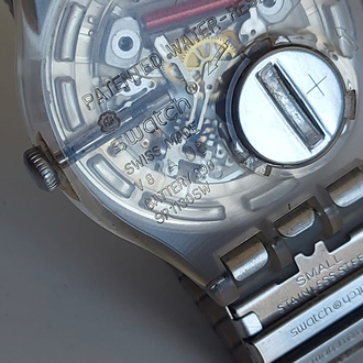 Temiz Orijinal Swatch Erkek Saat • kordon esnektir. •