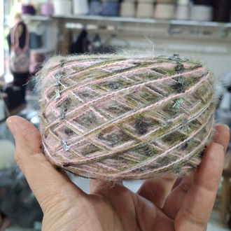 Bahar Kelebeği Tasarım ip 100g
