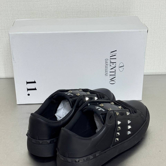 Valentino Sneakers