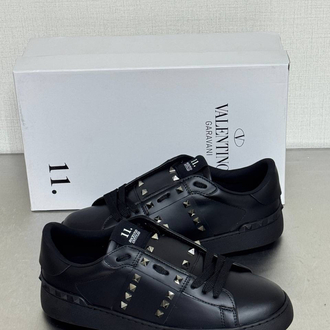 Valentino Sneakers