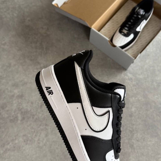 Nike Air Force 1 Panda