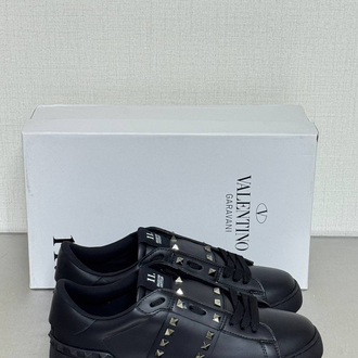 Valentino Sneakers