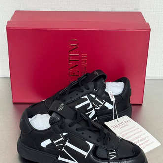 Valentino Black