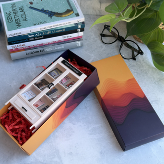 Minyatür Kitaplık Kapaklı Krem Rengi (3D Baskı)