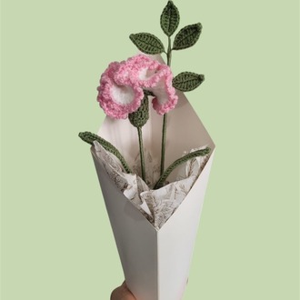 El Yapımı Örgü Pembe Çiçek