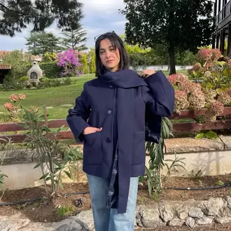 Çıkarılabilir Atkılı Kaban - LACİVERT