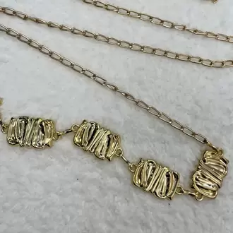 Dalga Formlu Metal Halkalı Zincir Kemer - GOLD