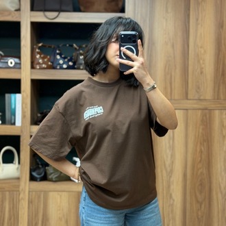 Bisiklet Yaka Oversize Baskılı Tişört- Kahverengi