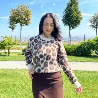 Leopar Desenli Yumuşak Kazak
