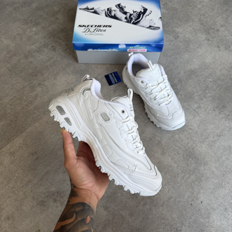 Skechers Dlites New White (Tam kalıptır)