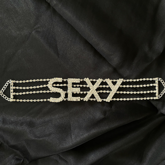 Taşlı Yazı Detaylı Işıltılı Choker Kolye