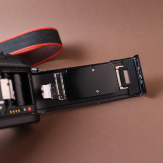 Nikon F-501 body