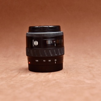 Minolta AF Zoom 36-105mm f/3.5-4.5 lens