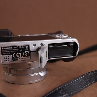 Panasonic Lumix DMC-LX100 Kompakt Dijital Fotoğraf Makinesi