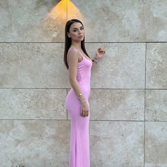 Pembe ip askılı elbise