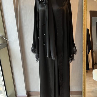 Siyah Güpür detaylı abaya ve şal 